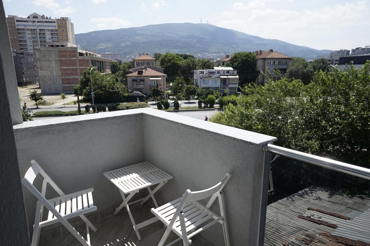 Astera Apart Hotel Skopje Zewnętrze zdjęcie