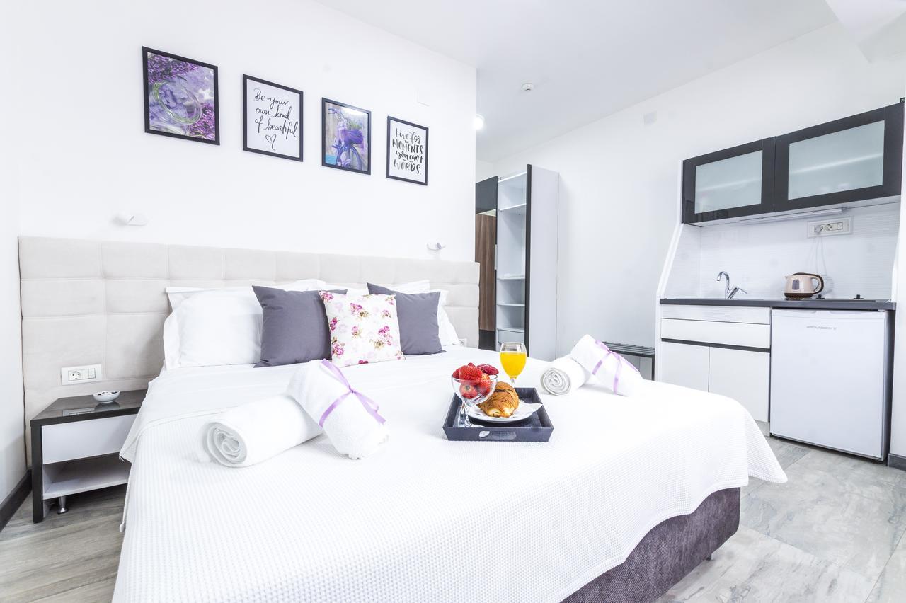 Astera Apart Hotel Skopje Zewnętrze zdjęcie