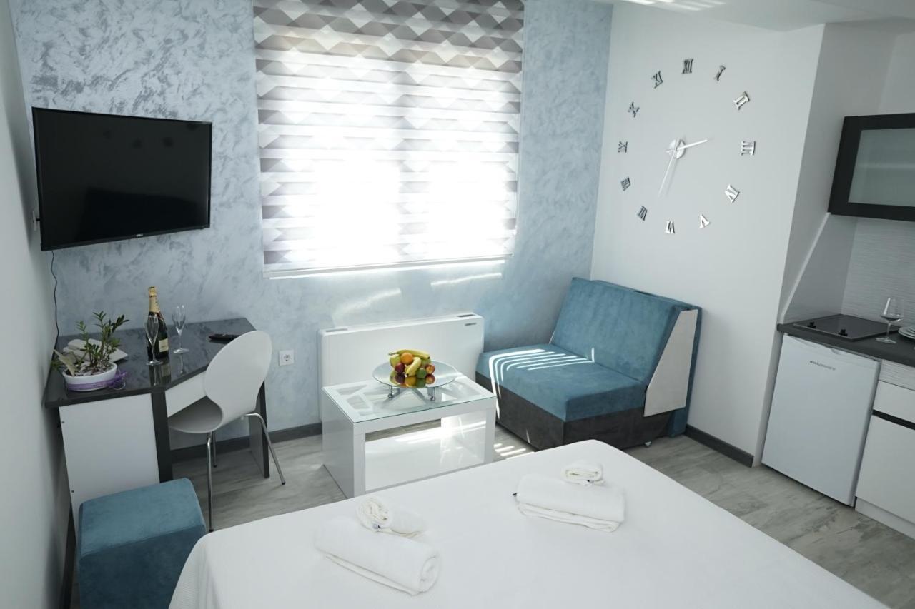 Astera Apart Hotel Skopje Zewnętrze zdjęcie
